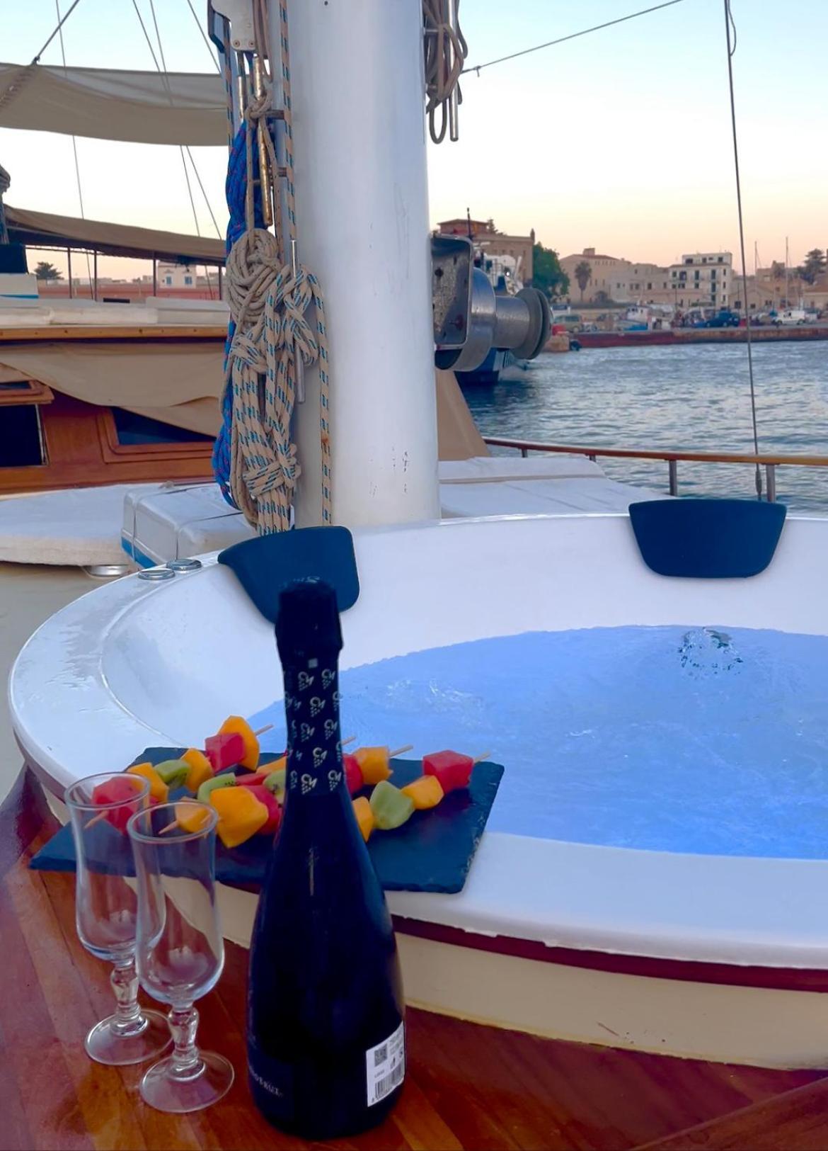 Sicily Sea Charter Caicco Hande Capo Galera Palermo Exterior photo